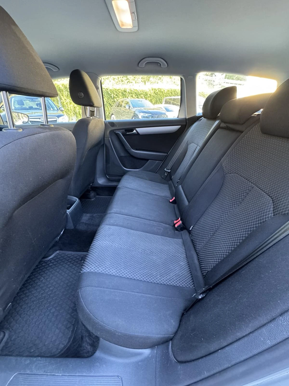 VW Passat, снимка 9 - Автомобили и джипове - 56394086
