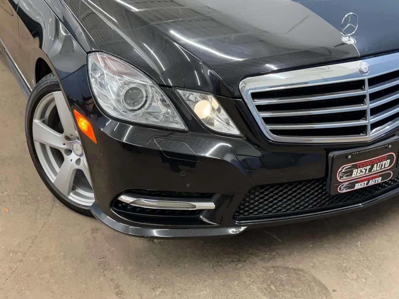 Mercedes-Benz E 300 * | 4MATIC | No Accident | One Owner LOW km * CARF | Mobile.bg � ����������� 10