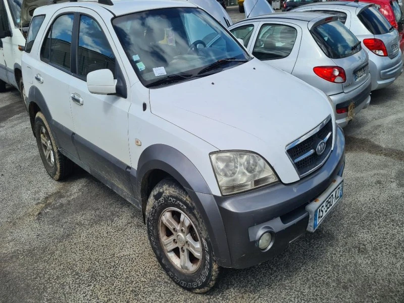 Kia Sorento 2.5 D, снимка 1 - Автомобили и джипове - 25365231