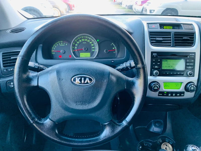 Kia Sportage 2.0i GPL 4x4, снимка 15 - Автомобили и джипове - 47014780