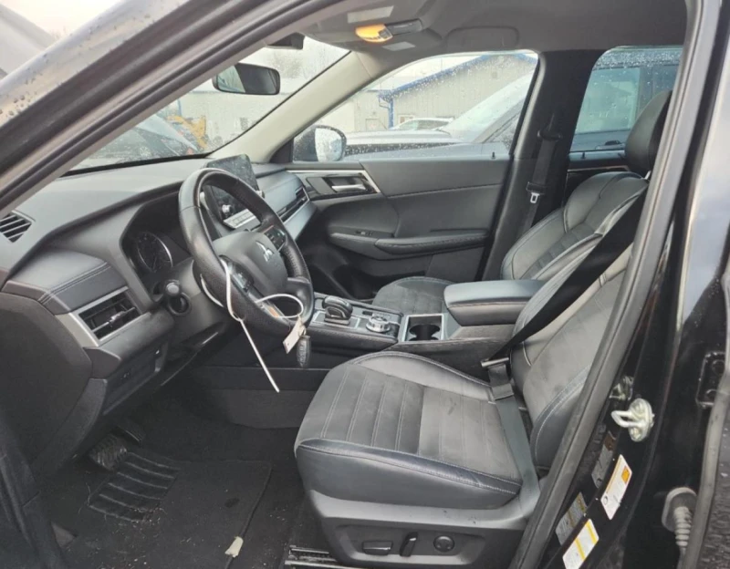 Mitsubishi Outlander SE, снимка 7 - Автомобили и джипове - 53074702