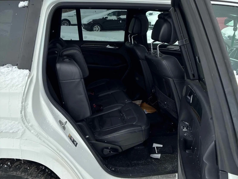 Mercedes-Benz GL * 350 BlueTEC * CARFAX * БЕЗ ПЪРВОНАЧАЛНА ВНОСКА, снимка 11 - Автомобили и джипове - 53156724