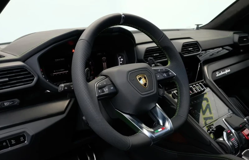 Lamborghini Urus 4.0 V8 Ãàðàíöè&, снимка 8 - Автомобили и джипове - 55251223