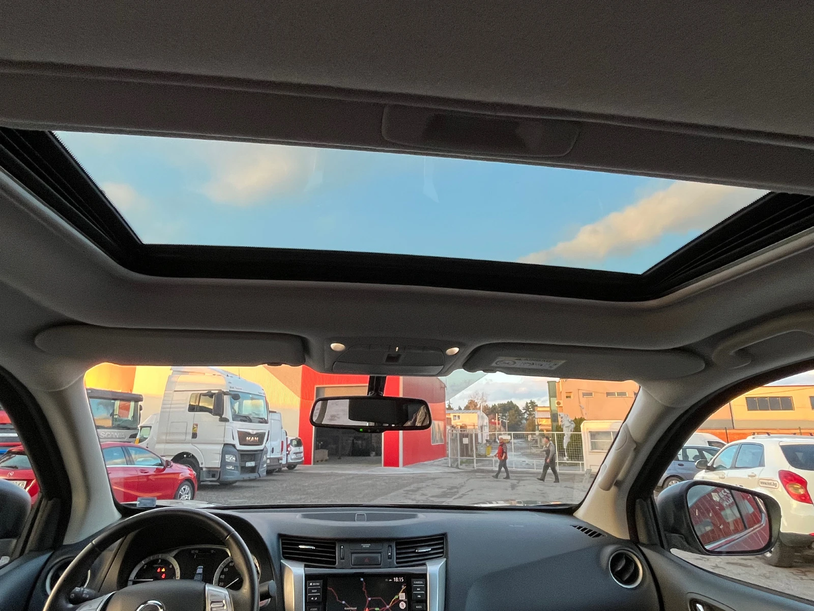 Nissan Navara  | Mobile.bg   14