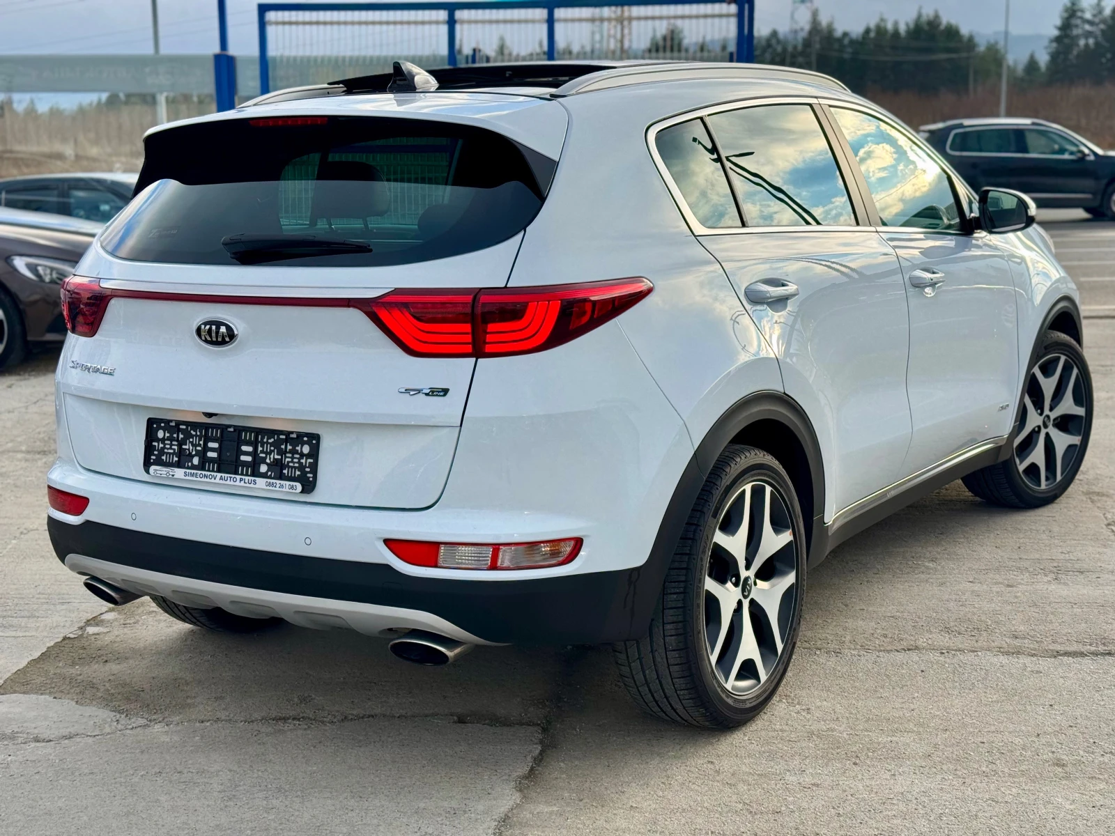 Kia Sportage GT-Line 1.6TGDI-177кс AUTO 4x4 ПАНОРАМА КАМЕРА ТОП - изображение 8