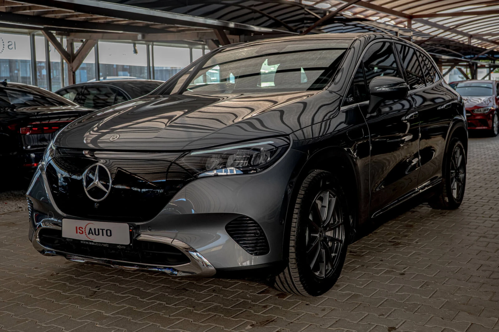 Mercedes-Benz EQE 300/Ambient/Virtual/Подгрев/Камера/PRE-SAFE - изображение 3