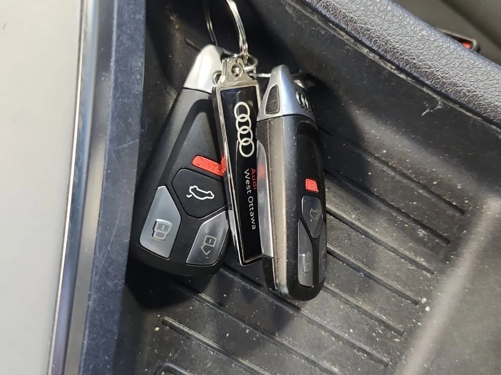 Audi Q7 * PROGRESSIV * CARFAX * БЕЗ ПЪРВОНАЧАЛНА ВНОСКА - изображение 8