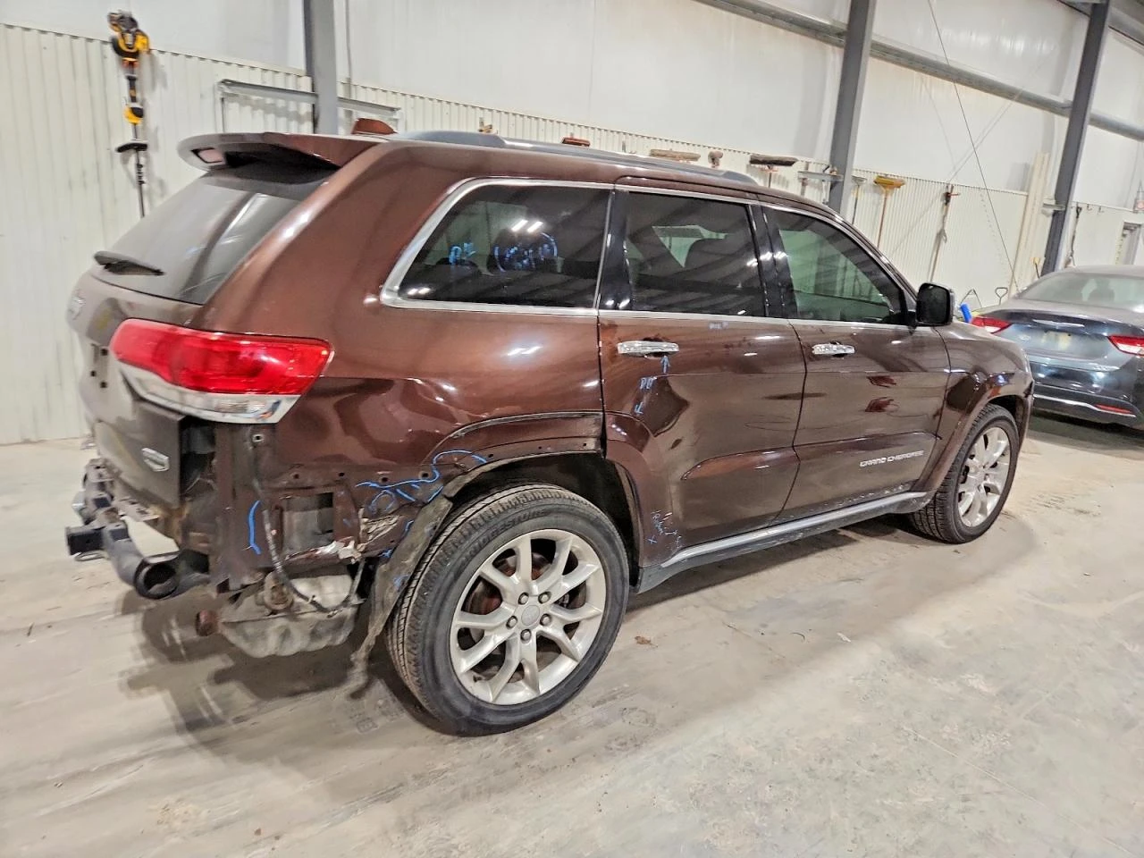 Jeep Grand cherokee 2014 JEEP GRAND CHEROKEE SUMMIT - изображение 4