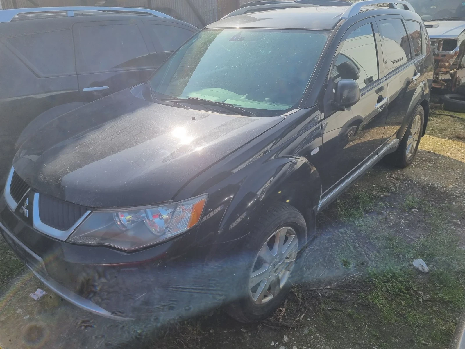 Mitsubishi Outlander, снимка 6 - Автомобили и джипове - 53718131