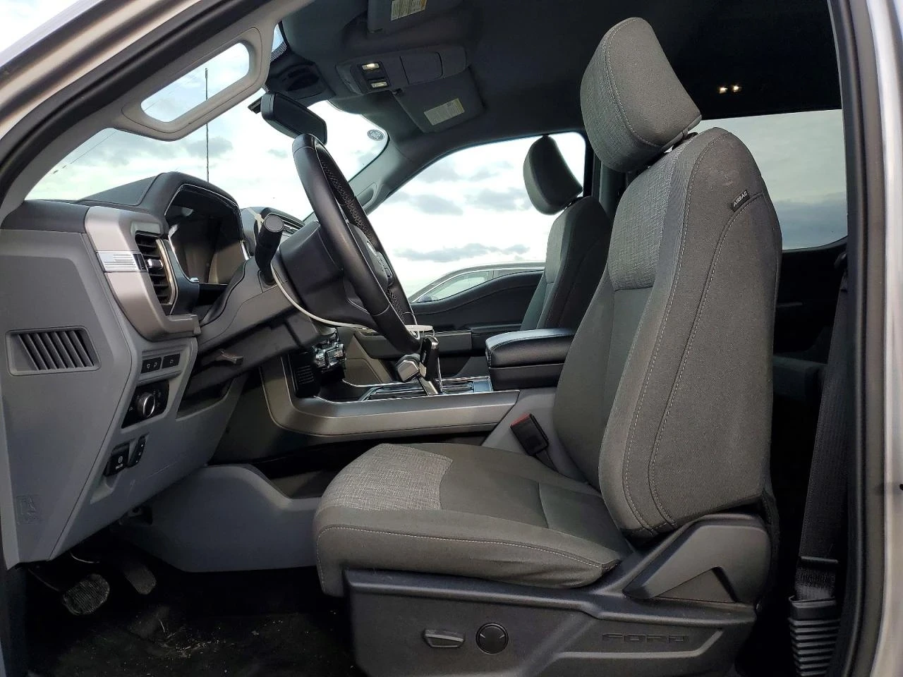 Ford F150 LIGHTNING PRO, снимка 7 - Автомобили и джипове - 53937252