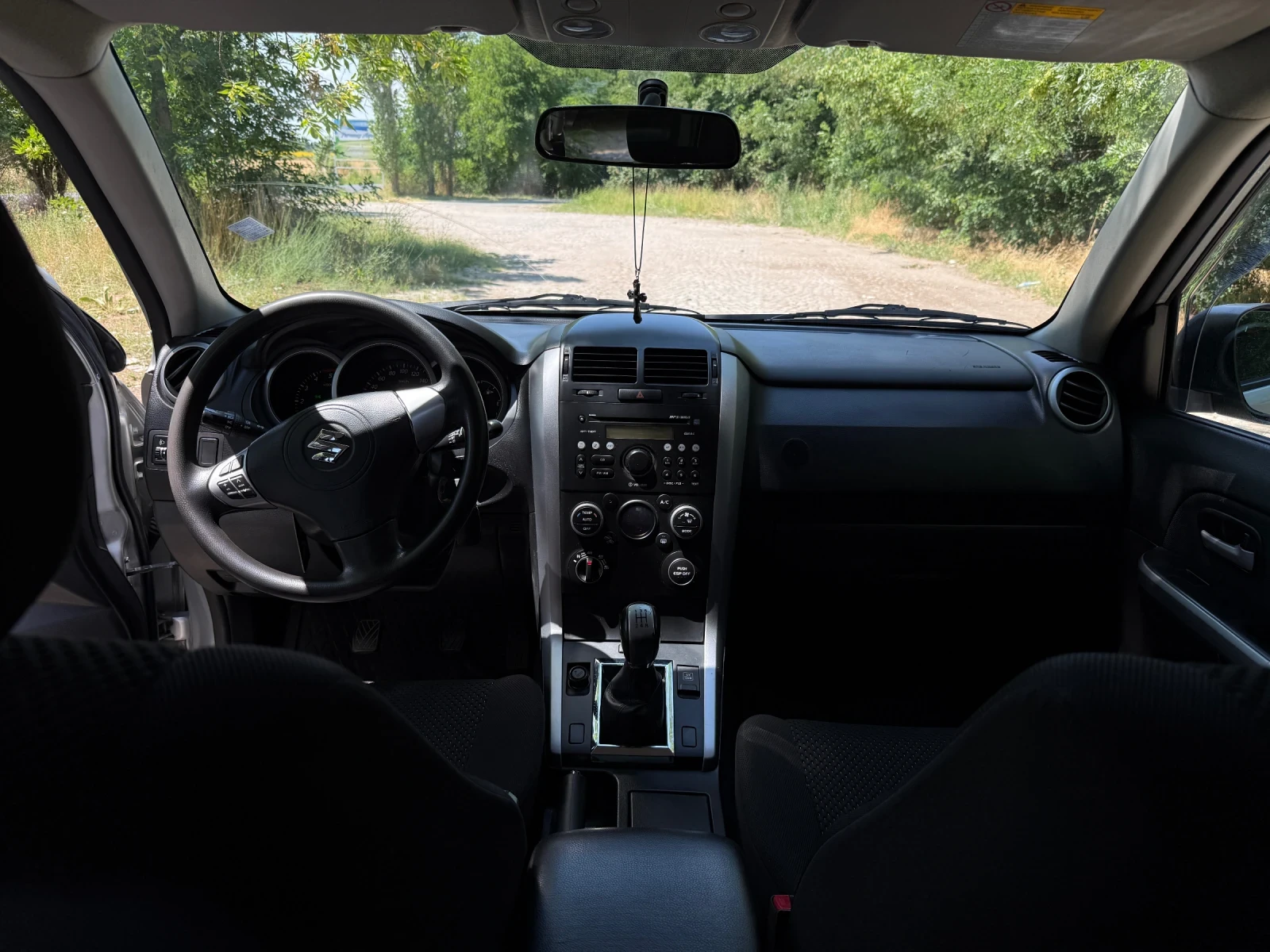 Suzuki Grand vitara, снимка 6 - Автомобили и джипове - 55205655
