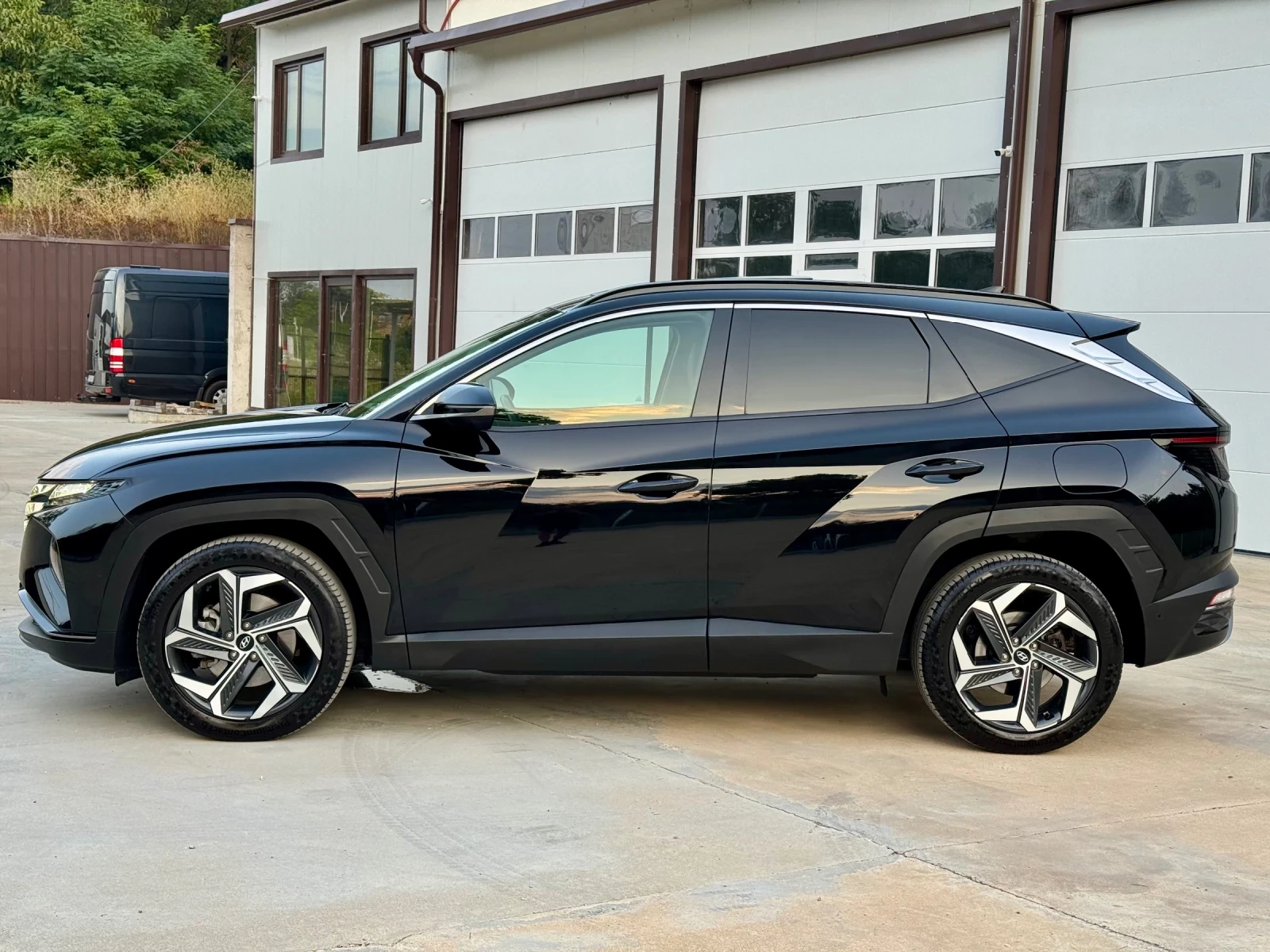 Hyundai Tucson * PREMIUM+ * 4WD* HYBRID* FULL-MAX* , снимка 4 - Автомобили и джипове - 55581451
