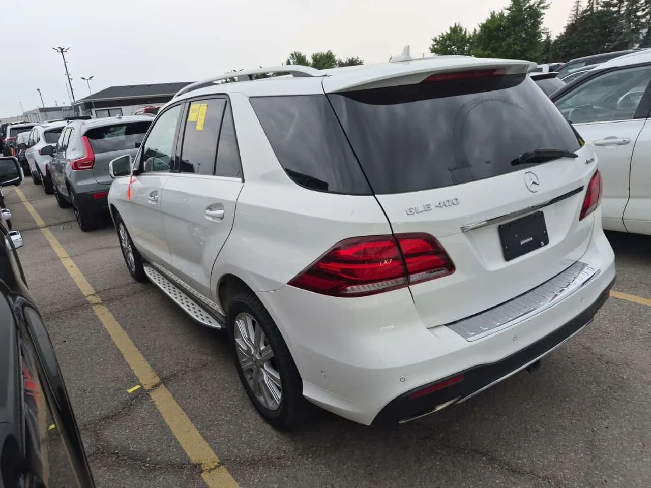 Mercedes-Benz GLE 400 * CARFAX * ОПЦИЯ ЗА ФИНАНСИРАНЕ, снимка 4 - Автомобили и джипове - 55789012