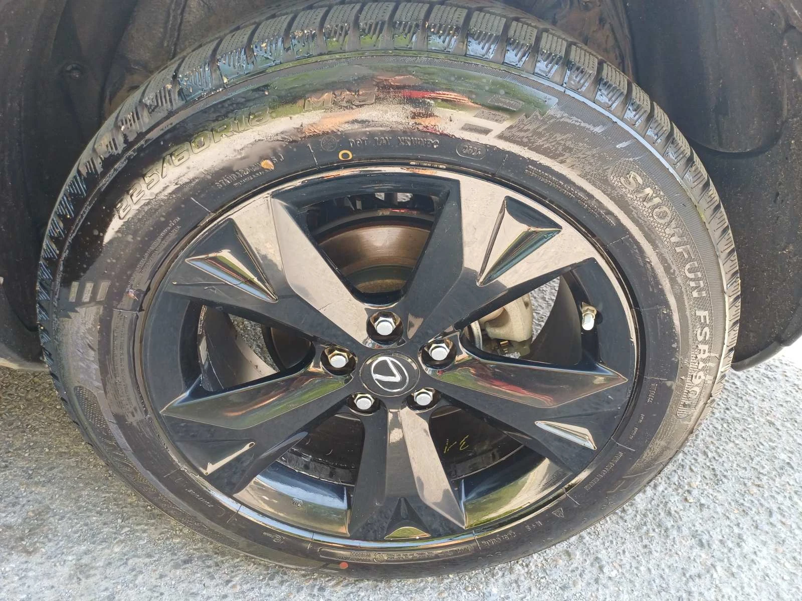 Lexus NX 300h Facelift, снимка 16 - Автомобили и джипове - 56574010