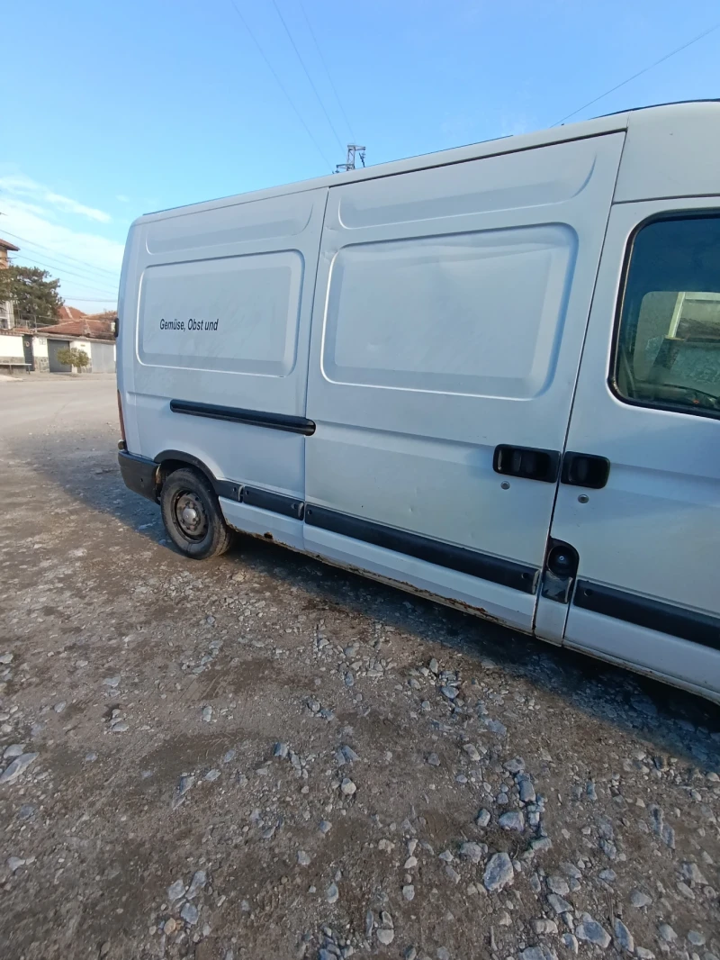 Renault Master 2.8dti, снимка 4 - Бусове и автобуси - 53078918
