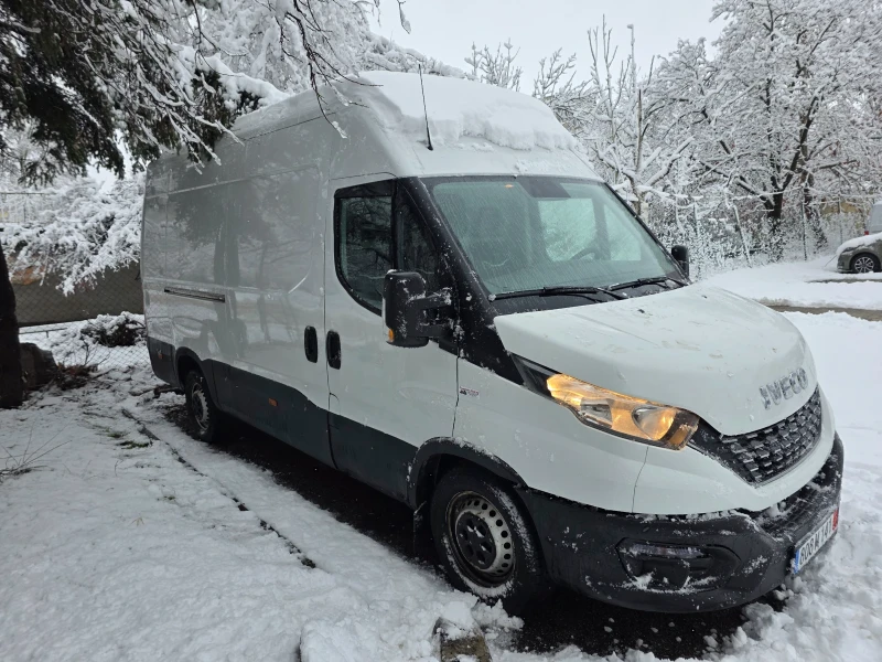 Iveco 35s16 Дейли , снимка 3 - Бусове и автобуси - 53526564