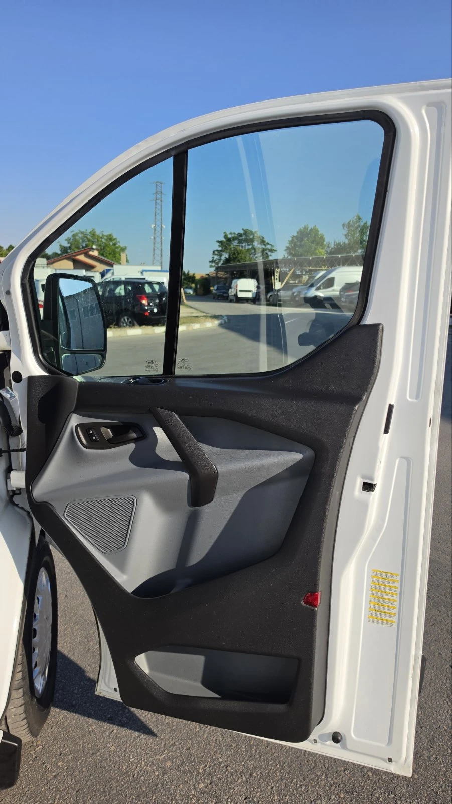 Ford Transit Custom  2.2tdci 101k.c., снимка 12 - Бусове и автобуси - 55494723