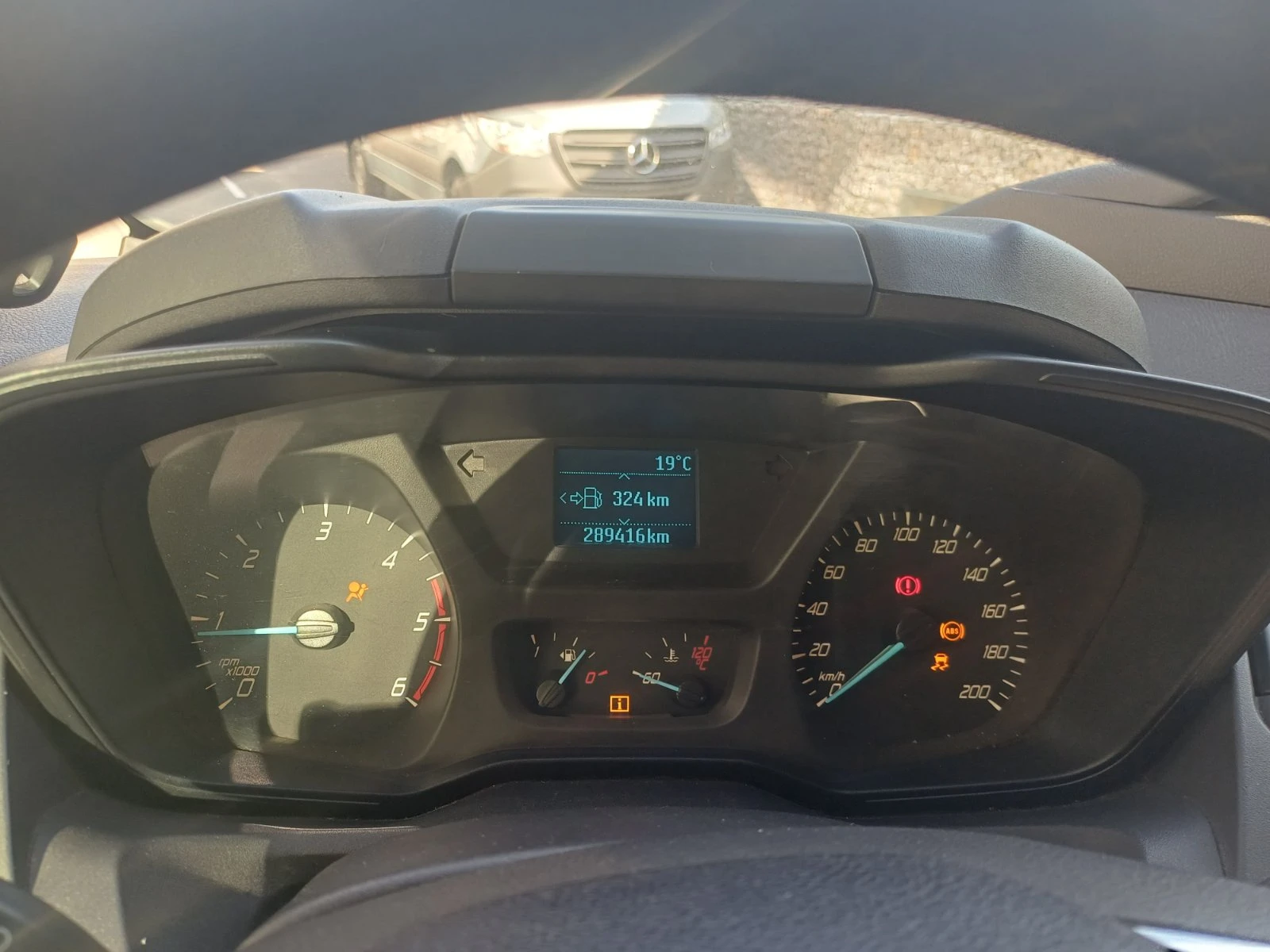 Ford Transit Custom 2.2, снимка 4 - Бусове и автобуси - 56124789