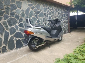 Suzuki Burgman 250, снимка 13