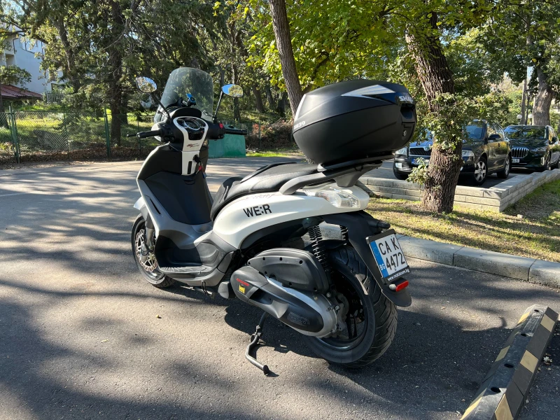 Piaggio Beverly 350, снимка 4 - Мотоциклети и мототехника - 52650392