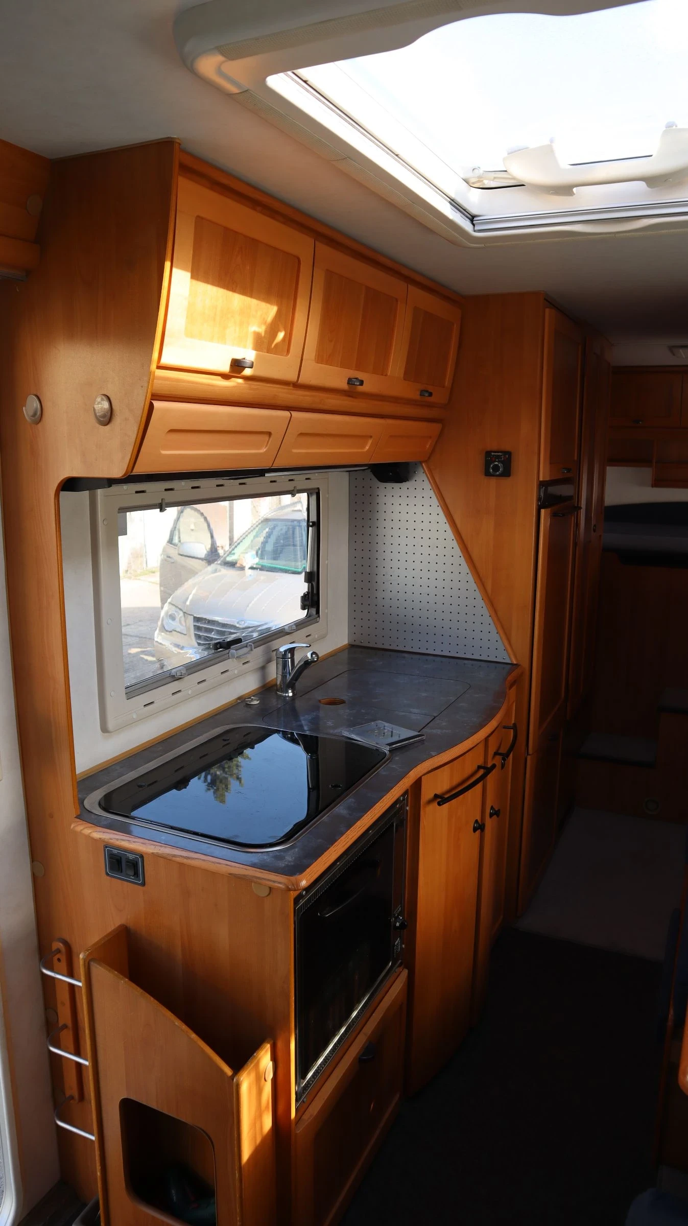 ������ HYMER / ERIBA StarLine, 7.5M, ������ ������.94000��.�������. | Mobile.bg � ����������� 12