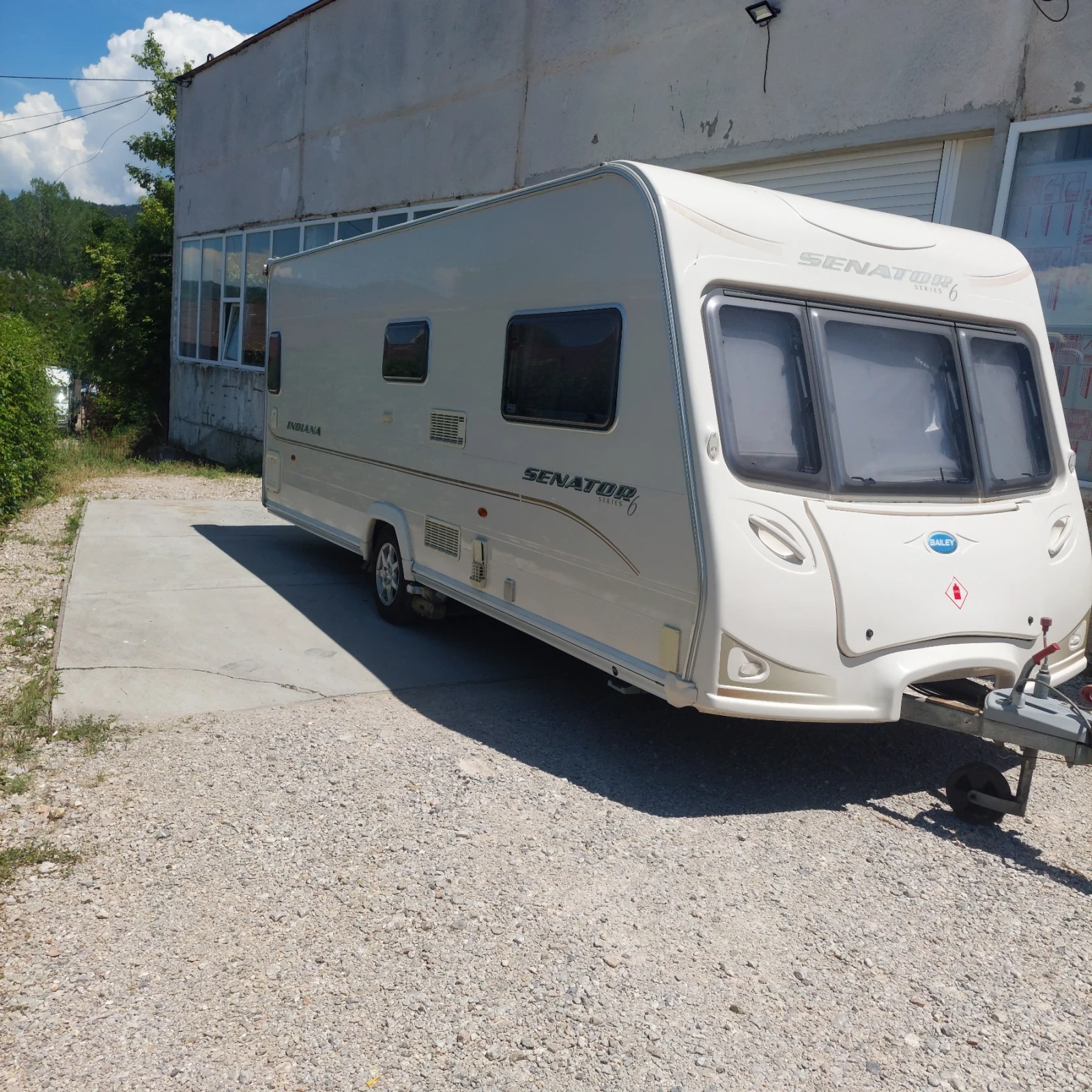 Каравана Bailey Senator 6