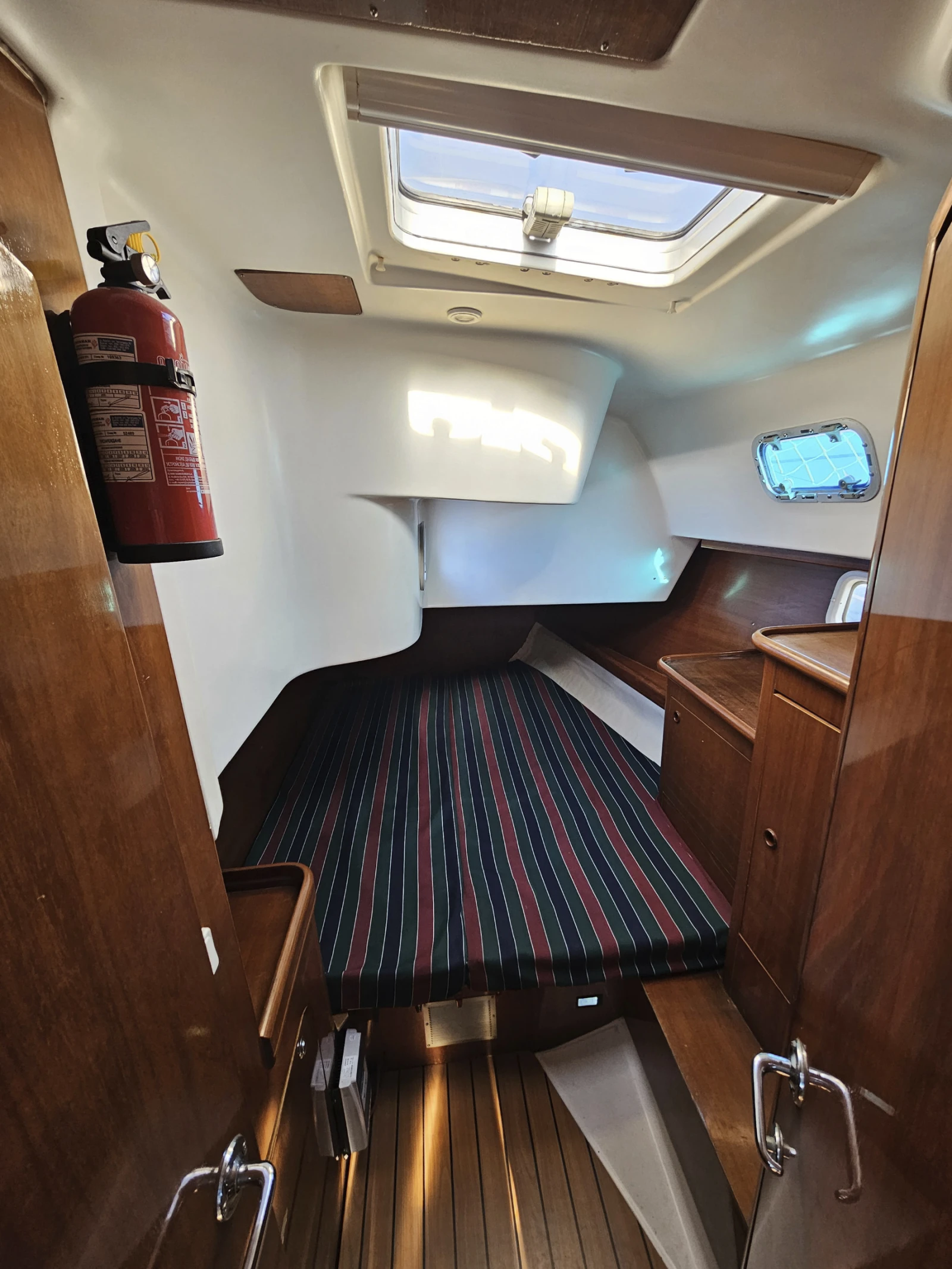   Beneteau Oceanis 461 | Mobile.bg   13