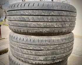 Гуми Летни 275/60R20, снимка 4 - Гуми и джанти - 53003446
