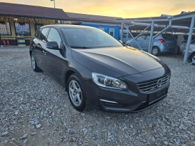 Volvo V60 1.6 D НОВ ВНОС !! РЕАЛНИ 132000 км , снимка 7