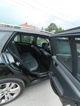 Mercedes-Benz C 320, снимка 13