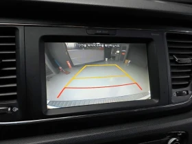 Kia Carnival 2.2 Automatic, снимка 13