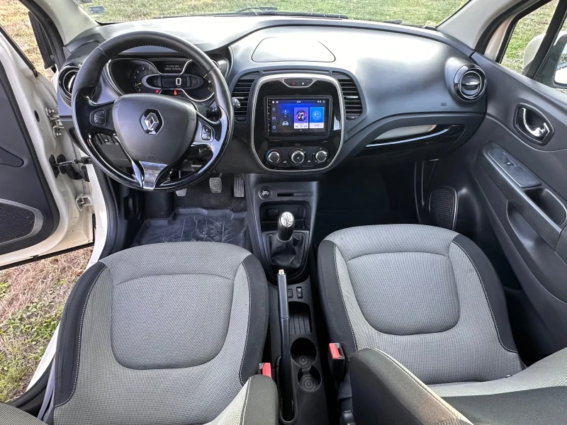 Renault Captur 1.5dci 90hp, снимка 9 - Автомобили и джипове - 47732528