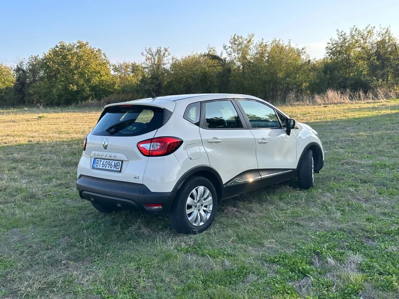 Renault Captur 1.5dci 90hp, снимка 4 - Автомобили и джипове - 47732528