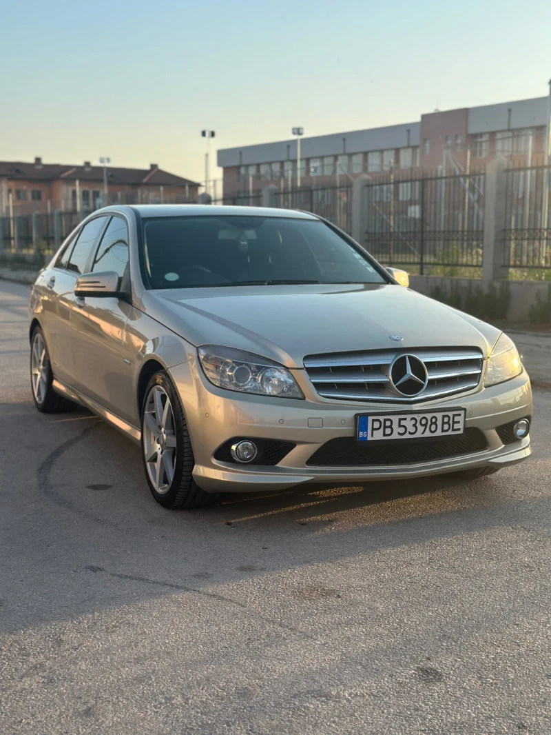 Mercedes-Benz C 220, снимка 1 - Автомобили и джипове - 47740717