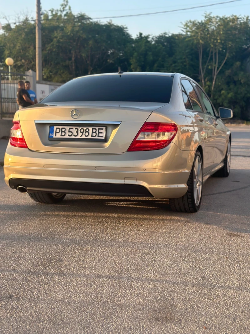 Mercedes-Benz C 220, снимка 5 - Автомобили и джипове - 47740717