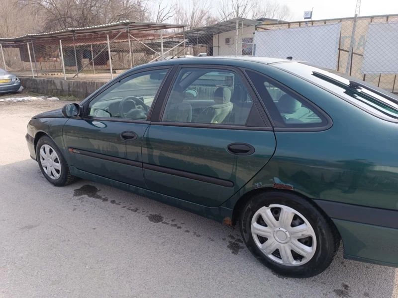 Renault Laguna 2.0 16V 139к.с. ГАЗ-бензин, снимка 5 - Автомобили и джипове - 49300128