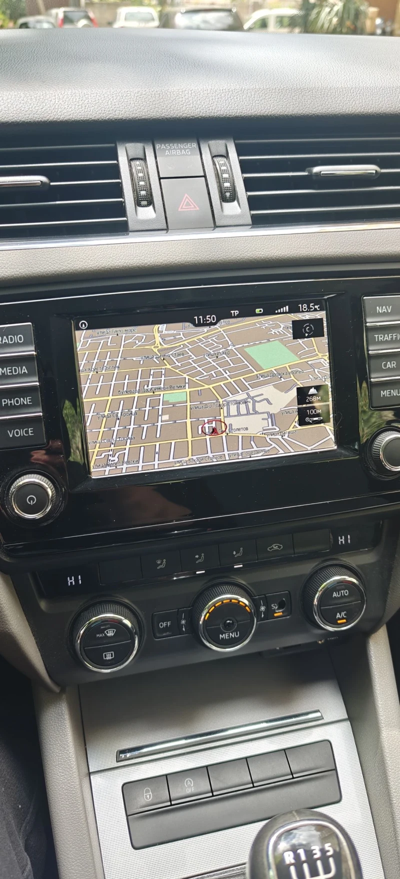 Skoda Octavia TDI, снимка 8 - Автомобили и джипове - 52222355