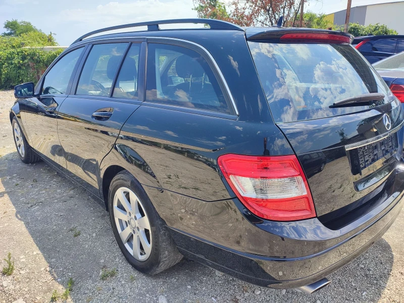 Mercedes-Benz C 200 Бензин , снимка 5 - Автомобили и джипове - 52033202