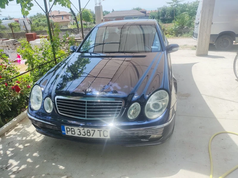 Mercedes-Benz E 320
