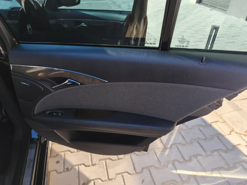 Mercedes-Benz E 200 E200CDI, снимка 13 - Автомобили и джипове - 52806988