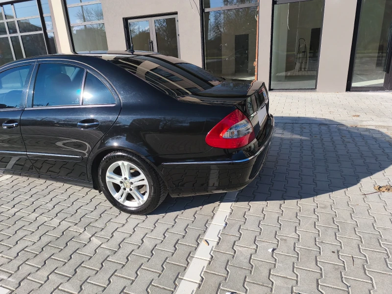 Mercedes-Benz E 200 E200CDI, снимка 3 - Автомобили и джипове - 52806988