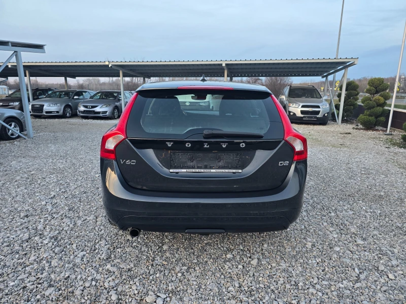 Volvo V60 1.6 D НОВ ВНОС !! РЕАЛНИ 132000 км , снимка 4 - Автомобили и джипове - 52895500