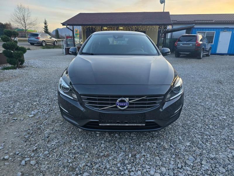 Volvo V60 1.6 D НОВ ВНОС !! РЕАЛНИ 132000 км , снимка 8 - Автомобили и джипове - 52895500