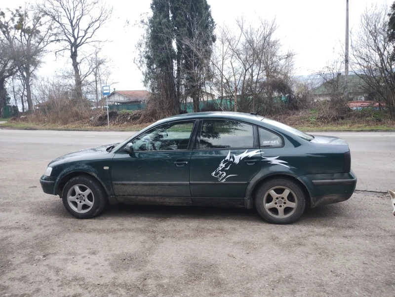 VW Passat 1.9, снимка 5 - Автомобили и джипове - 53585794