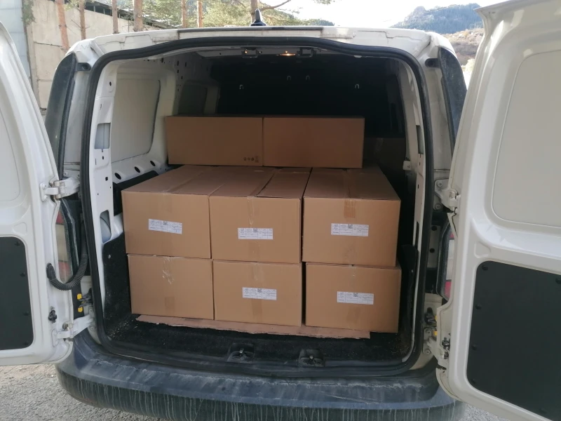 VW Caddy Maxi Cargo 3, 7m3 2, 0 TDI 102 k.c 6MT - 32900 лв. - 52638950 | Car24.bg