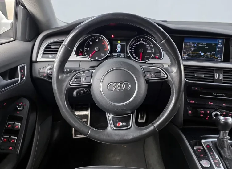 Audi A5 QUATTRO* S-LINE* KEYLESS АвтоКредит(ЦЕНА ДО БГ), снимка 7 - Автомобили и джипове - 53480038