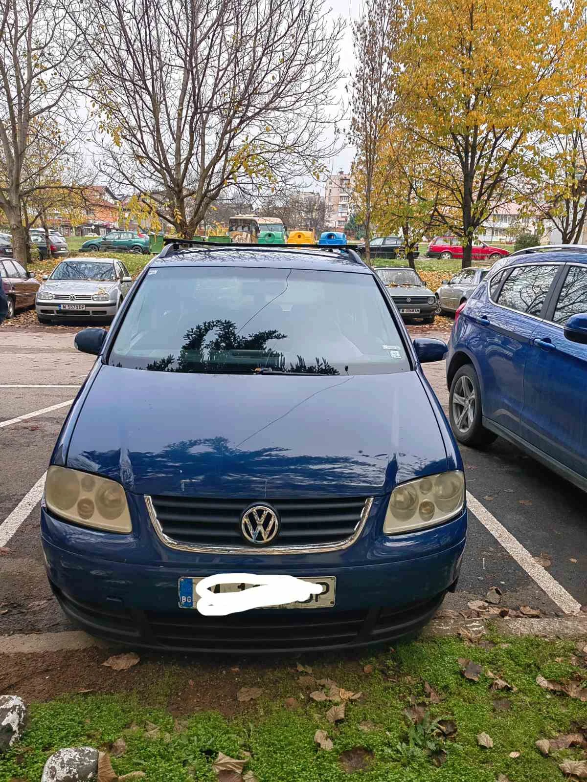 VW Touran AVQ, снимка 1