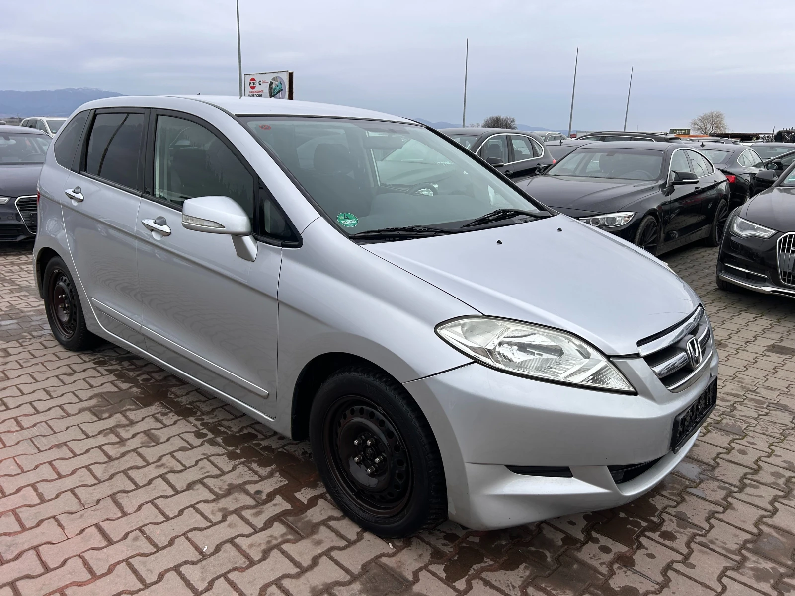 Honda Fr-v 2.0VTEC EURO 4 - изображение 4