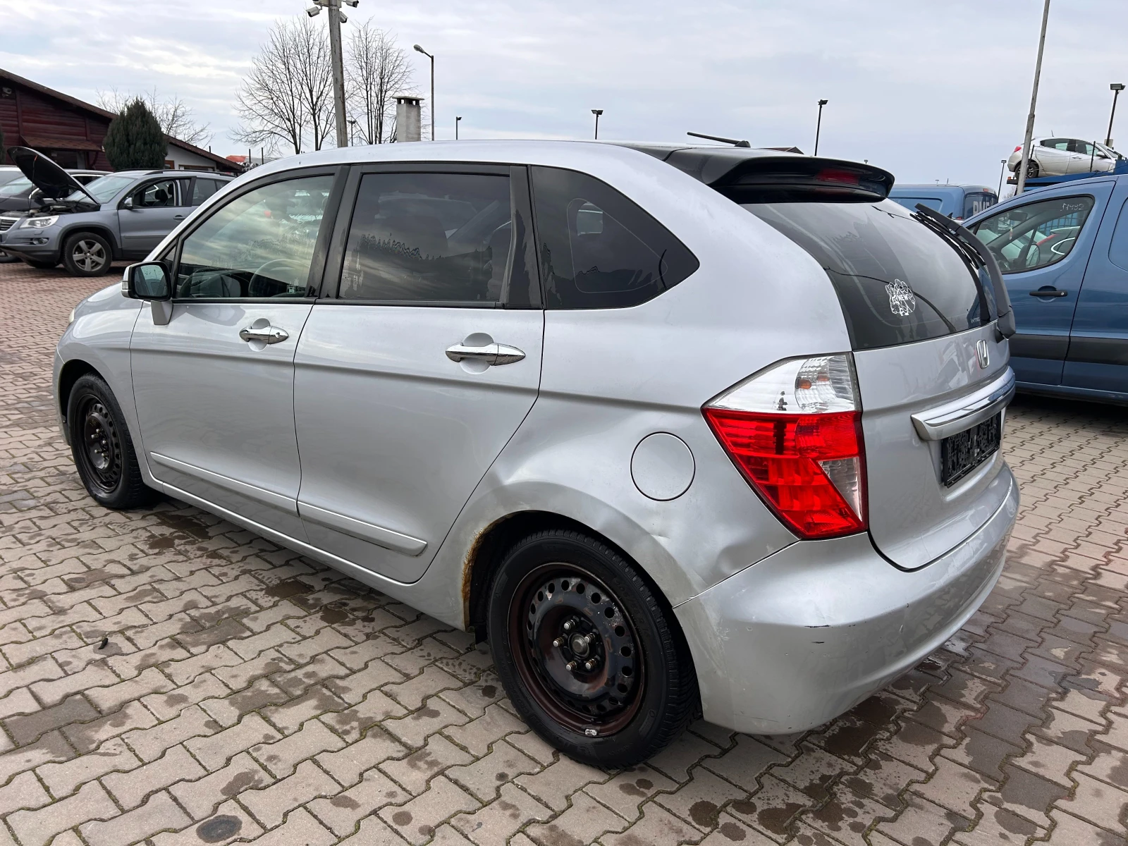 Honda Fr-v 2.0VTEC EURO 4 - изображение 8