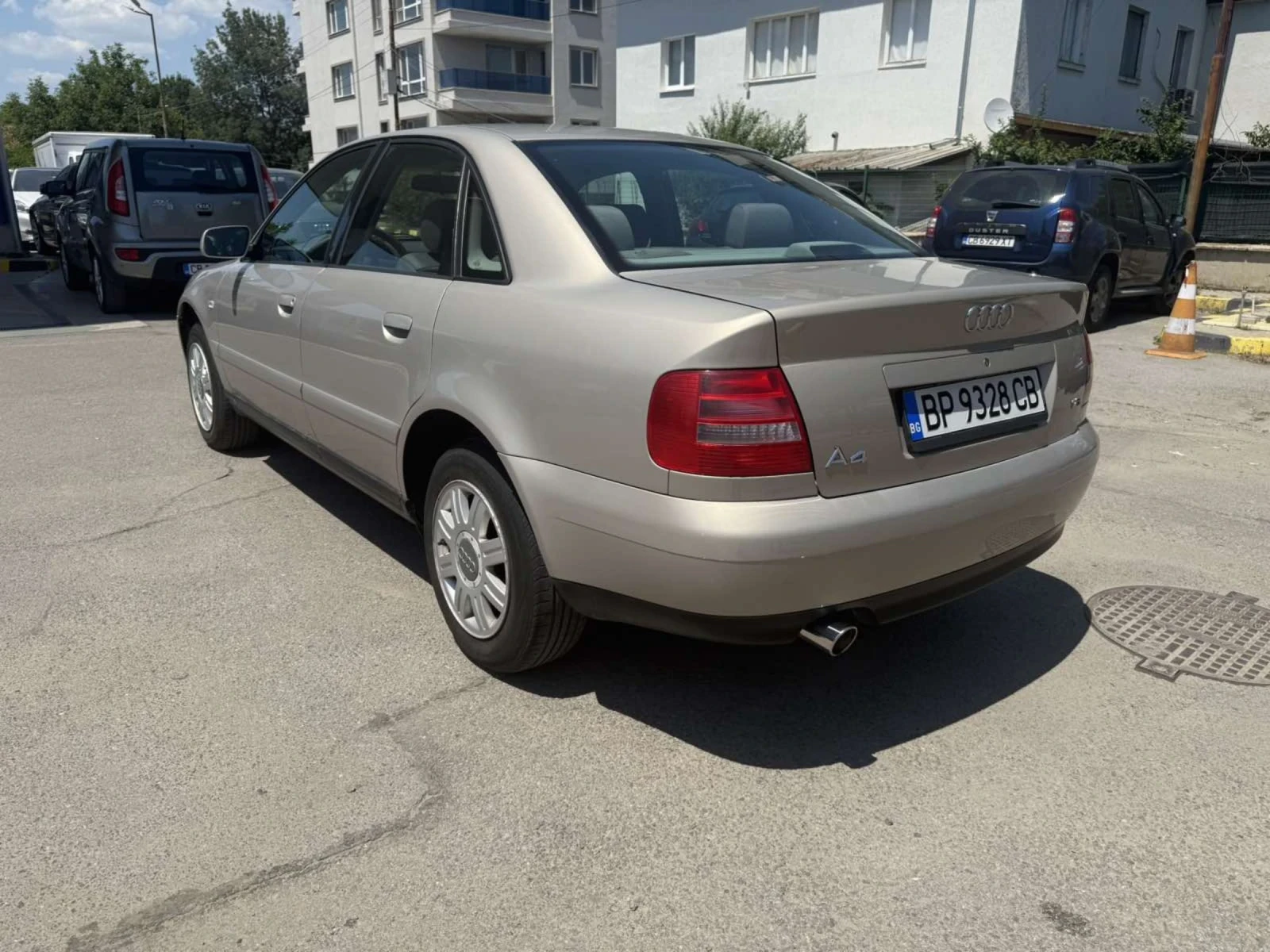 Audi A4 1, 8/125ks/Face/ - изображение 4
